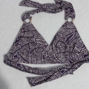 Womans swim bikini top d cup no tags